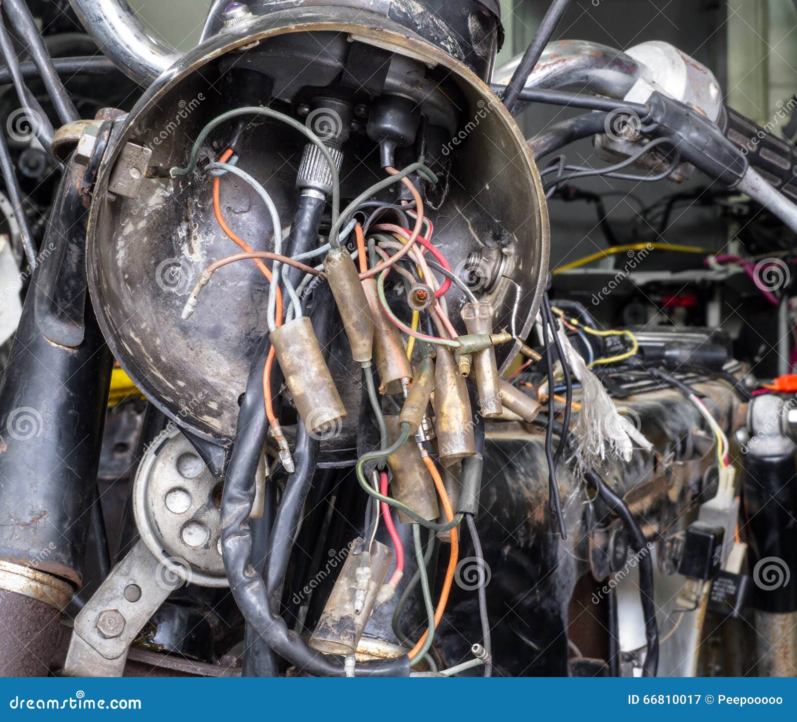 Electric wiring stock image. Image of garage, headlight - 66810017