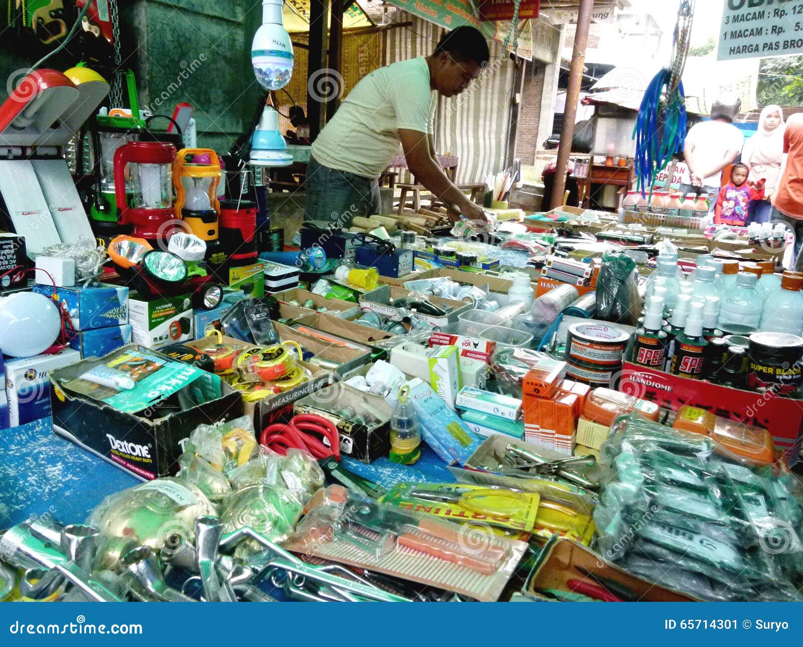 Electrical appliances editorial photo. Image of indonesia 65714301