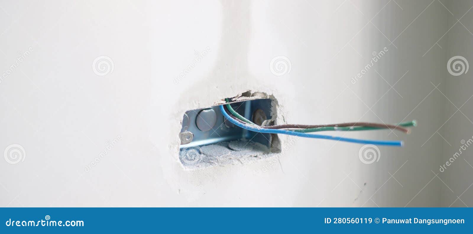 Electrical Wiring Under Plaster, Hidden Installation Cables for Socket