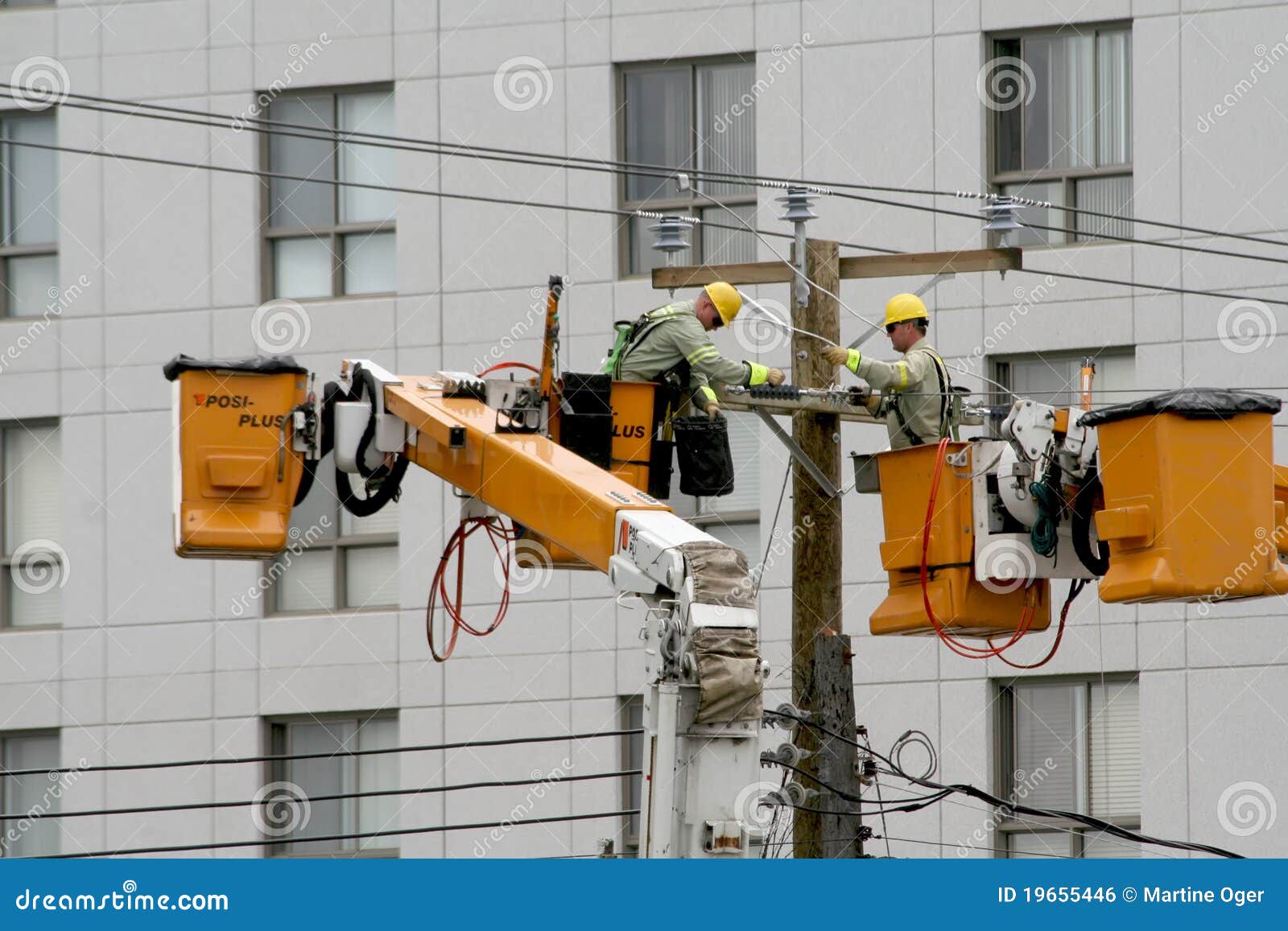 An Electricity break. editorial photo. Image of installing 19655446