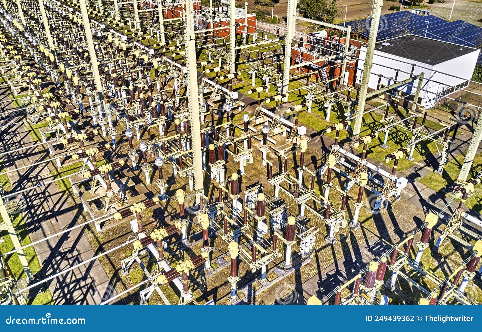 Electricity Terminal with Electrical Connection with Large Copper Bars of a High Voltage Stock