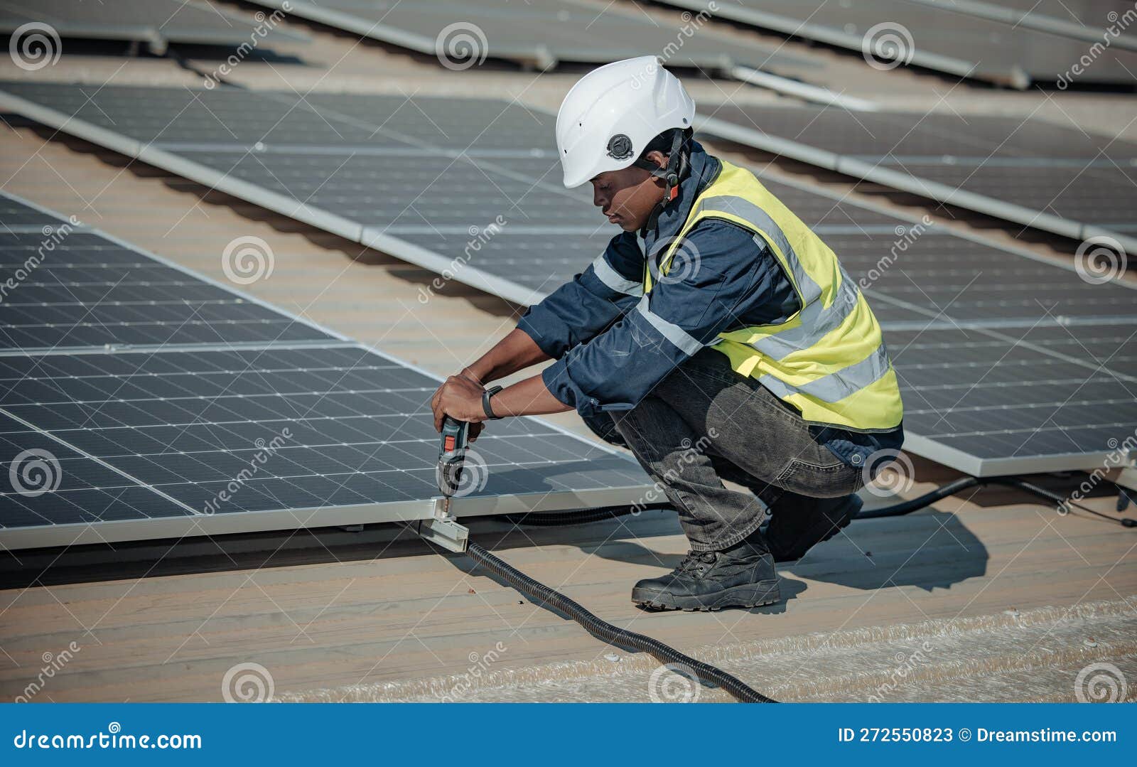 Electromechanical Solar Panel Technician Install, Assemble Photovoltaic