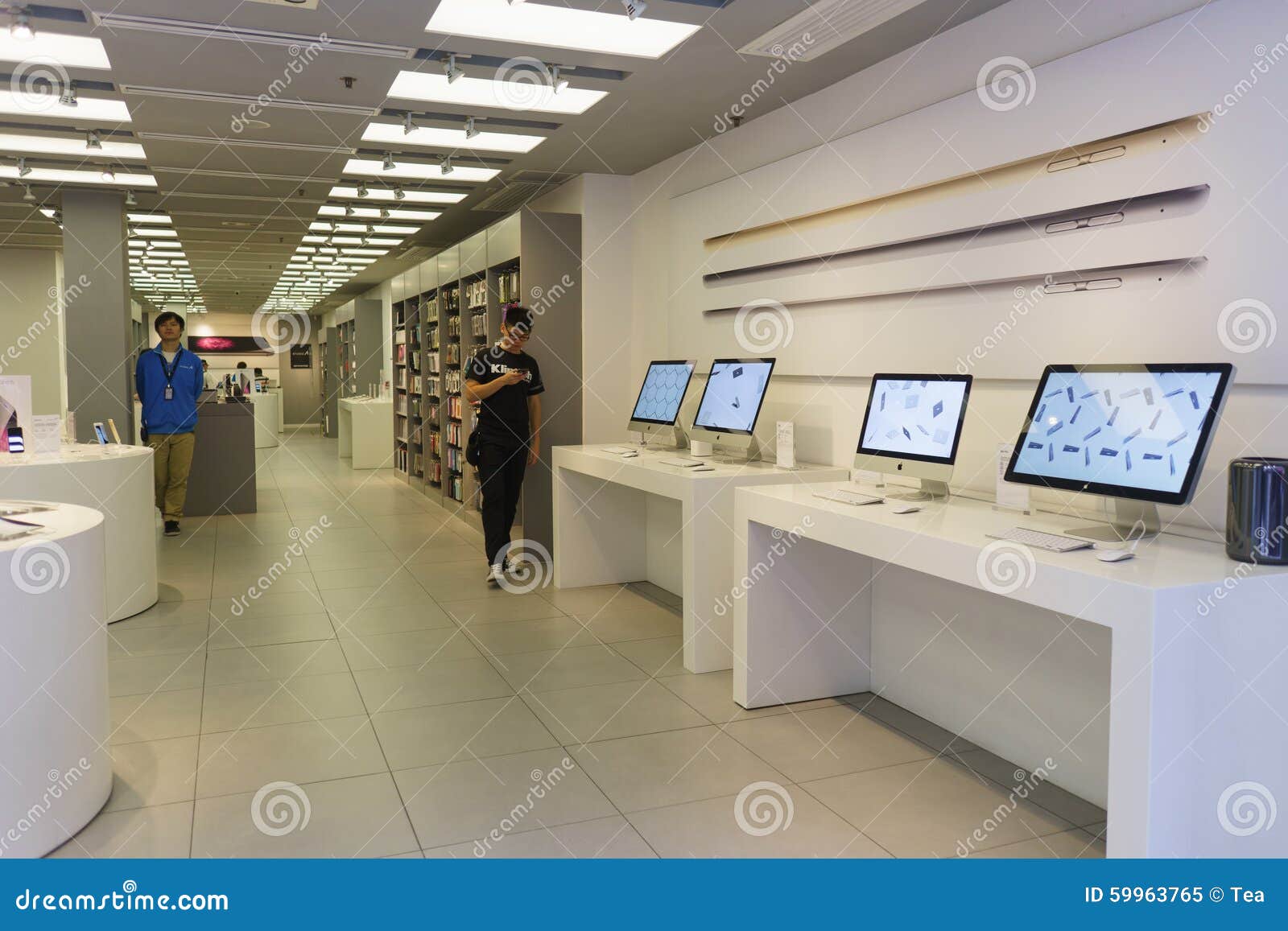 computer shop interior design  Electronics store design, Shop interior  design, Store design interior