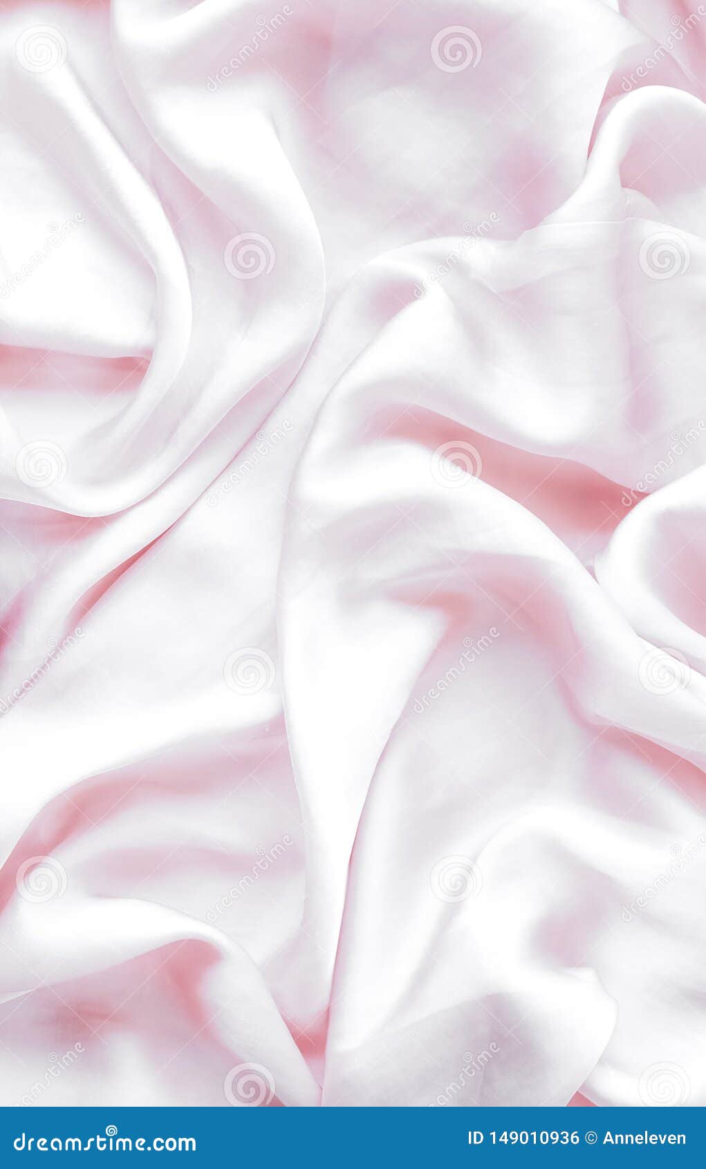 Texture vải tơ mềm hồng nền flatlay: Mặc dù được dùng rất nhiều trong thiết kế thời trang, nhưng texture vải tơ mềm hồng nền flatlay lại mang đến một hình ảnh mới mẻ và tinh tế hơn. Hãy để sự khéo léo của bạn được thể hiện qua cách sắp đặt các sản phẩm trên nền vải tơ hồng trang nhã này.