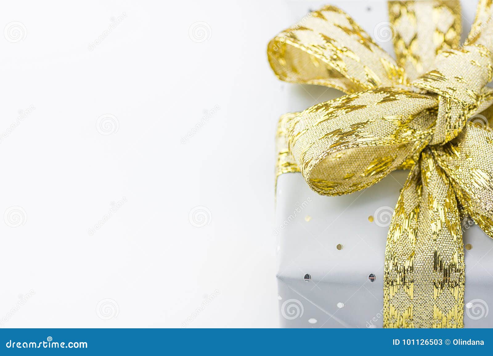 1,058,198 Gift Box Stock Photos - Free & Royalty-Free Stock Photos from  Dreamstime