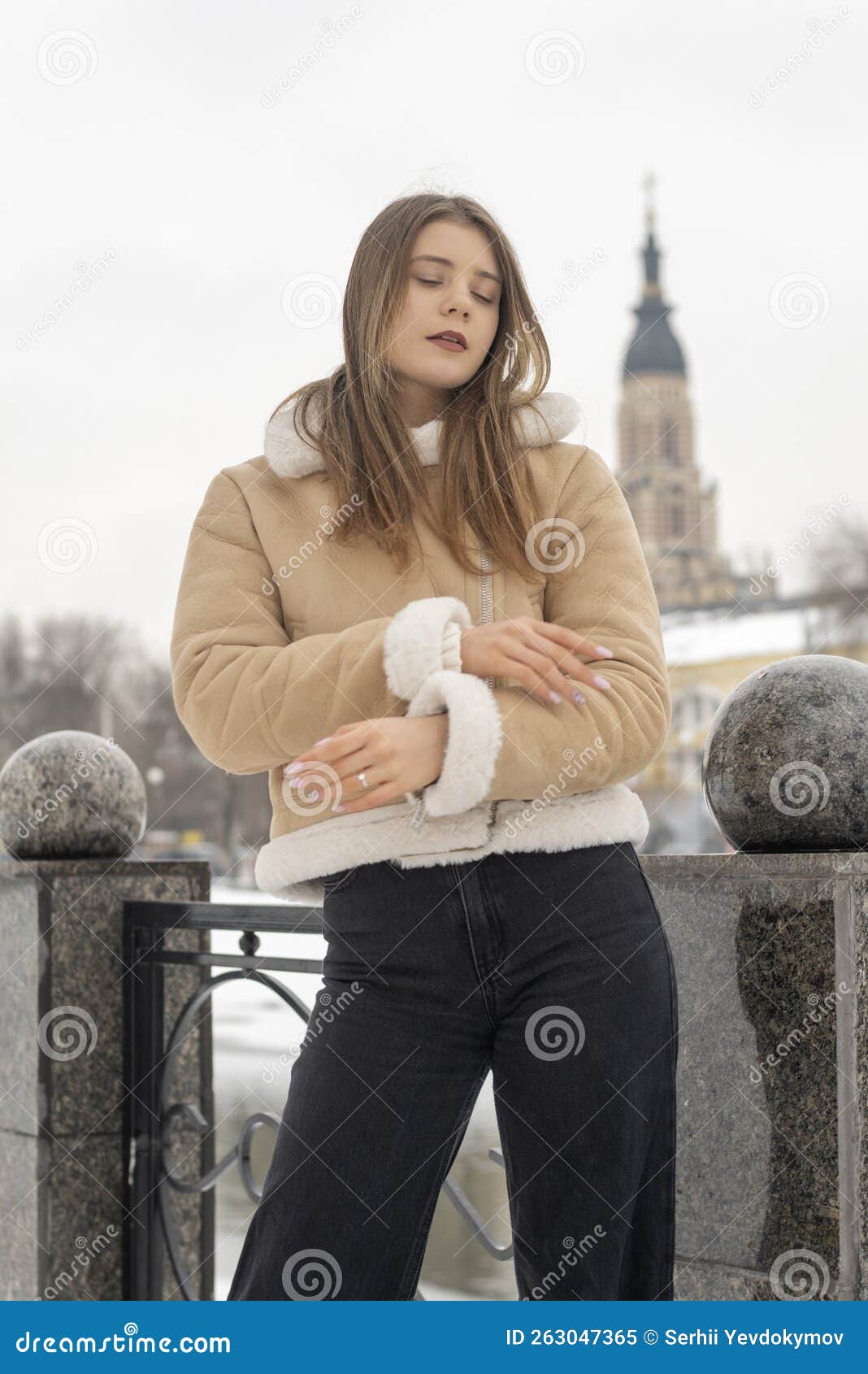 Elegant Young Woman in Trendy Beige Sheepskin Coat in Winter Park.  Fashionable Womens Clothing for Cold Winter Stock Image - Image of jeans,  outdoors: 265097541