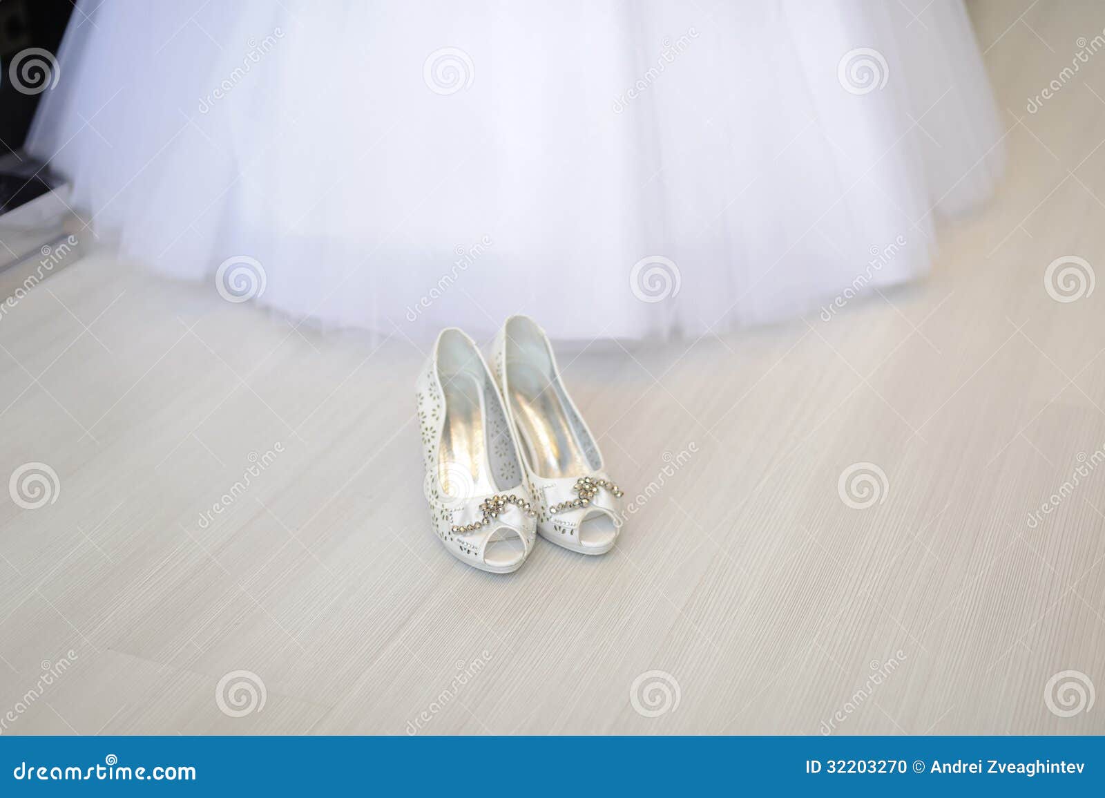 elegant shoes for weddings