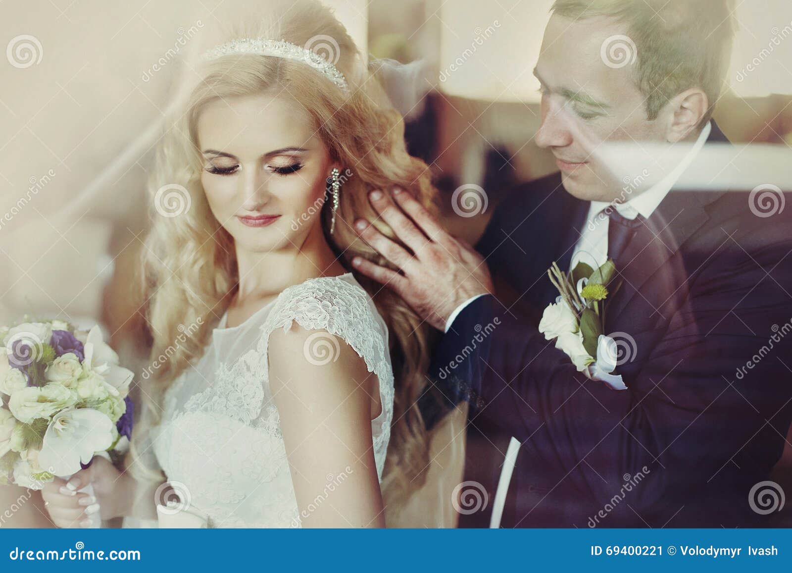 1. Blonde groom with stylish hair - wide 3