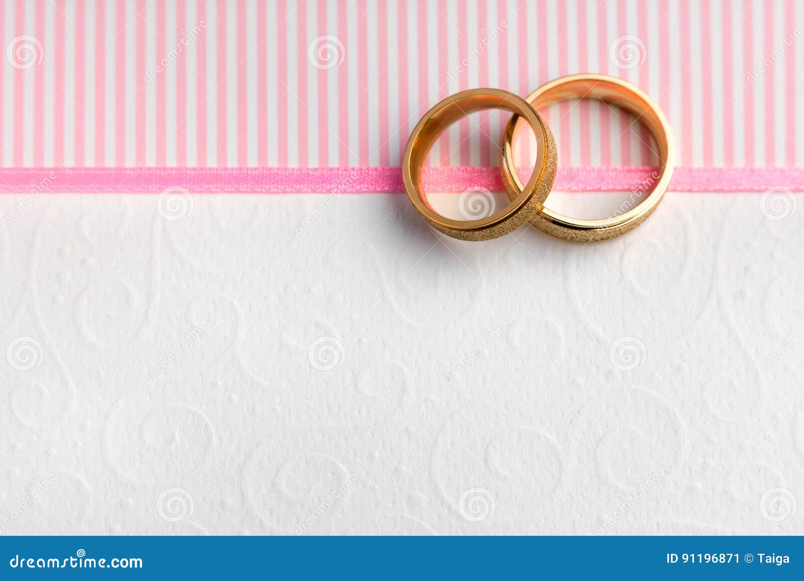 Wedding Rings Snow Stock Illustrations – 117 Wedding Rings Snow Stock  Illustrations, Vectors & Clipart - Dreamstime