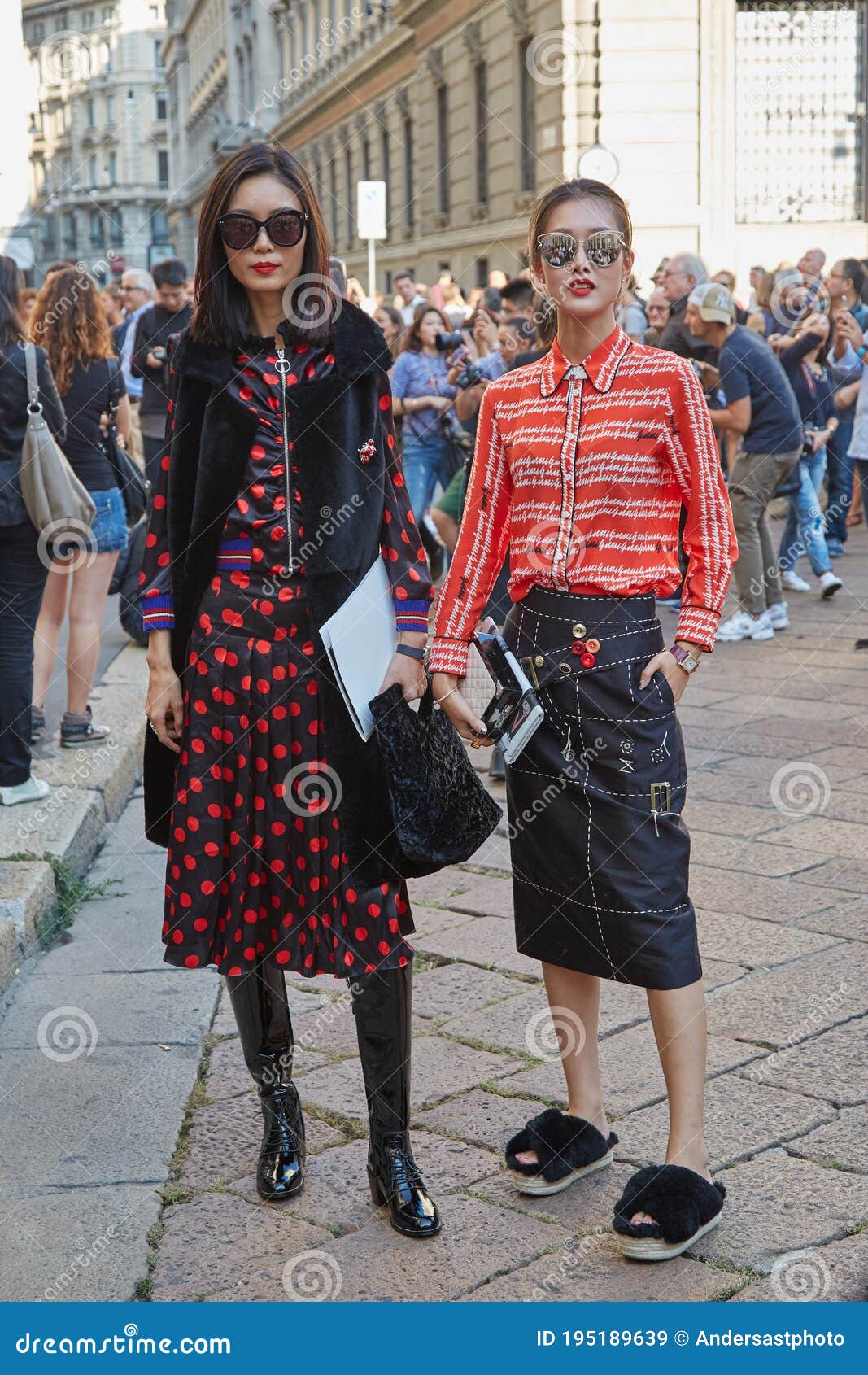 Voor Salvatore Ferragamo Modeshow Milan Mode Week Street Style Op 25 September 2016 Stock Afbeelding Image of september, vrouw: 195189639