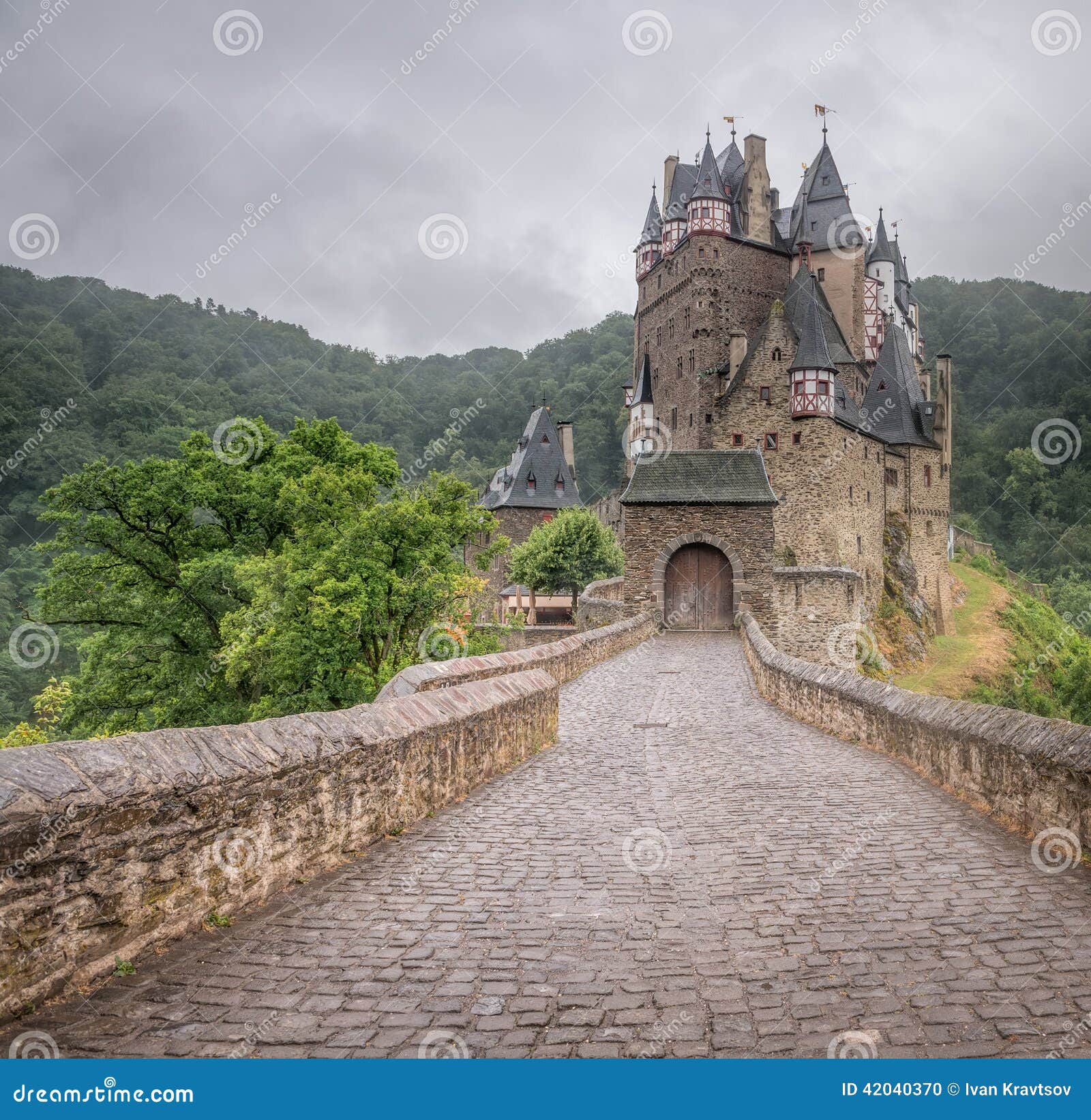 eltz castle