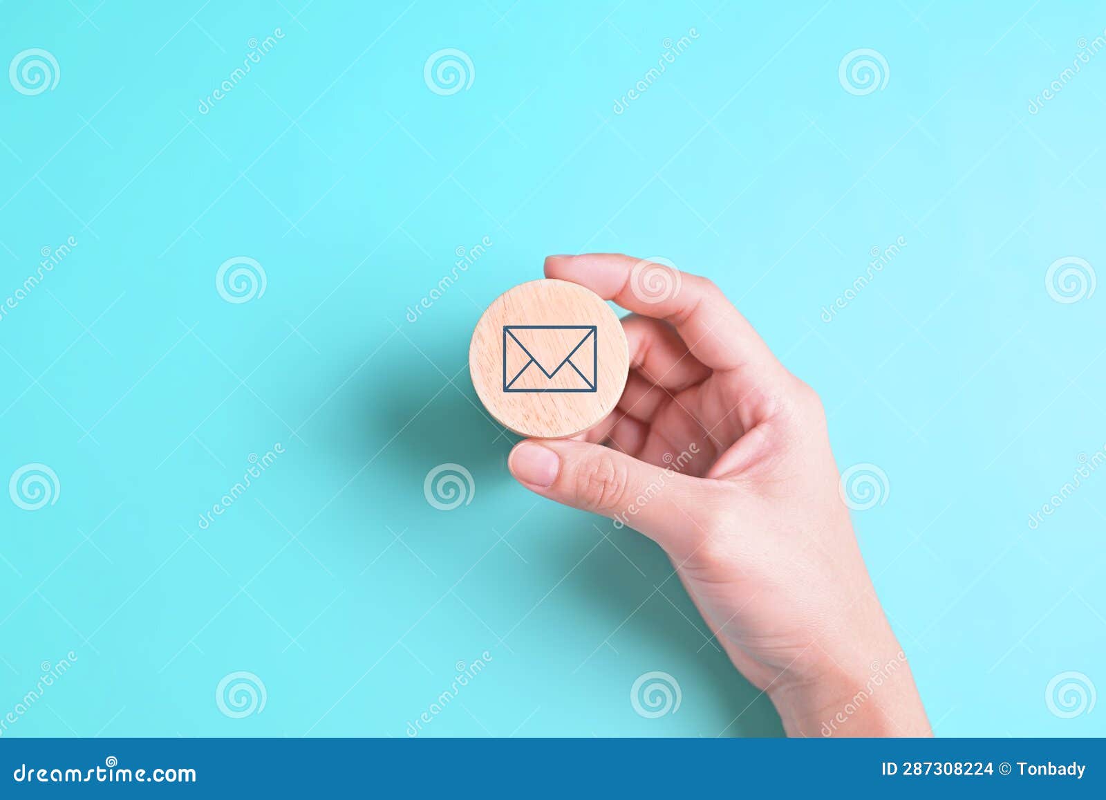 Email Messenger Security Check. Virus and Malware Protecting