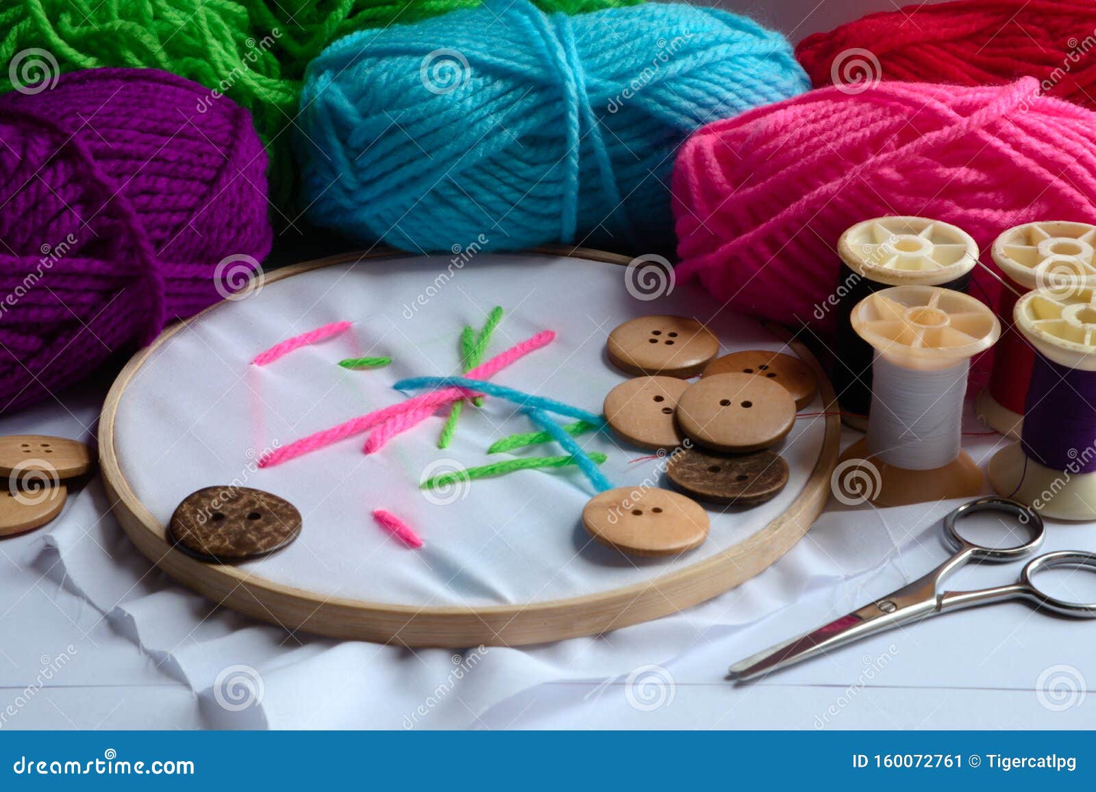 Embroidery Accessories for a Variety of Colors, Such As Yarn, Needle and  Buttons Brought Together Stock Image - Image of handicraft, crochet:  160072761