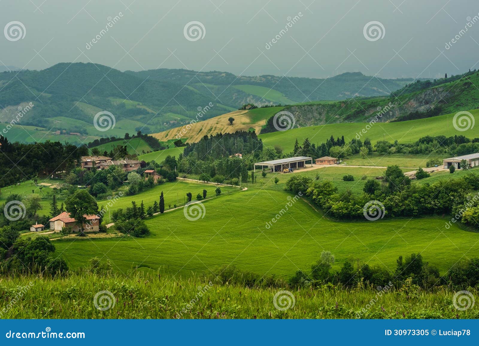 emilia romagna hills