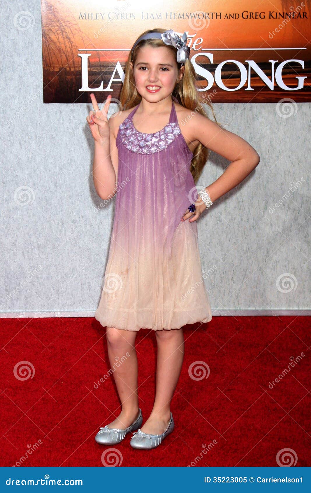 Emily Grace, Emily Grace Reaves Imagen editorial Imagen de marzo