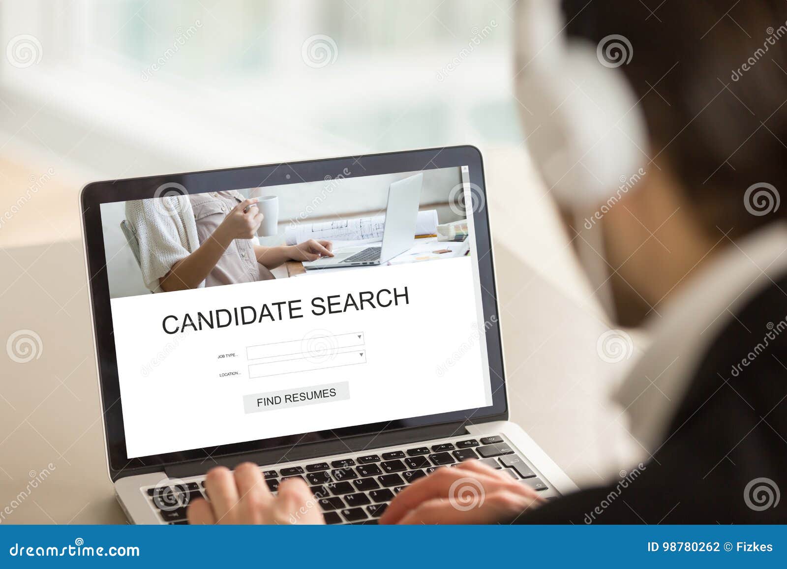employer using laptop searching candidates find resumes online candidates resumes