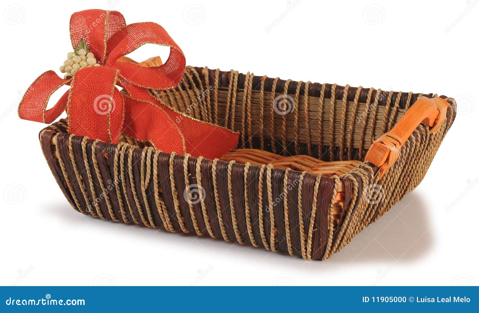 Aggregate more than 102 empty gift hamper baskets super hot