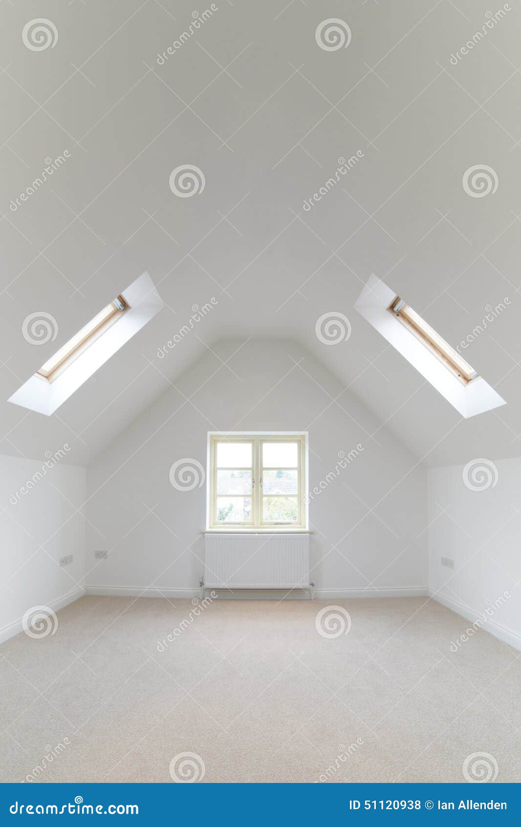 Empty Bedroom in Modern House Stock Photo - Image of copy, improvement ...