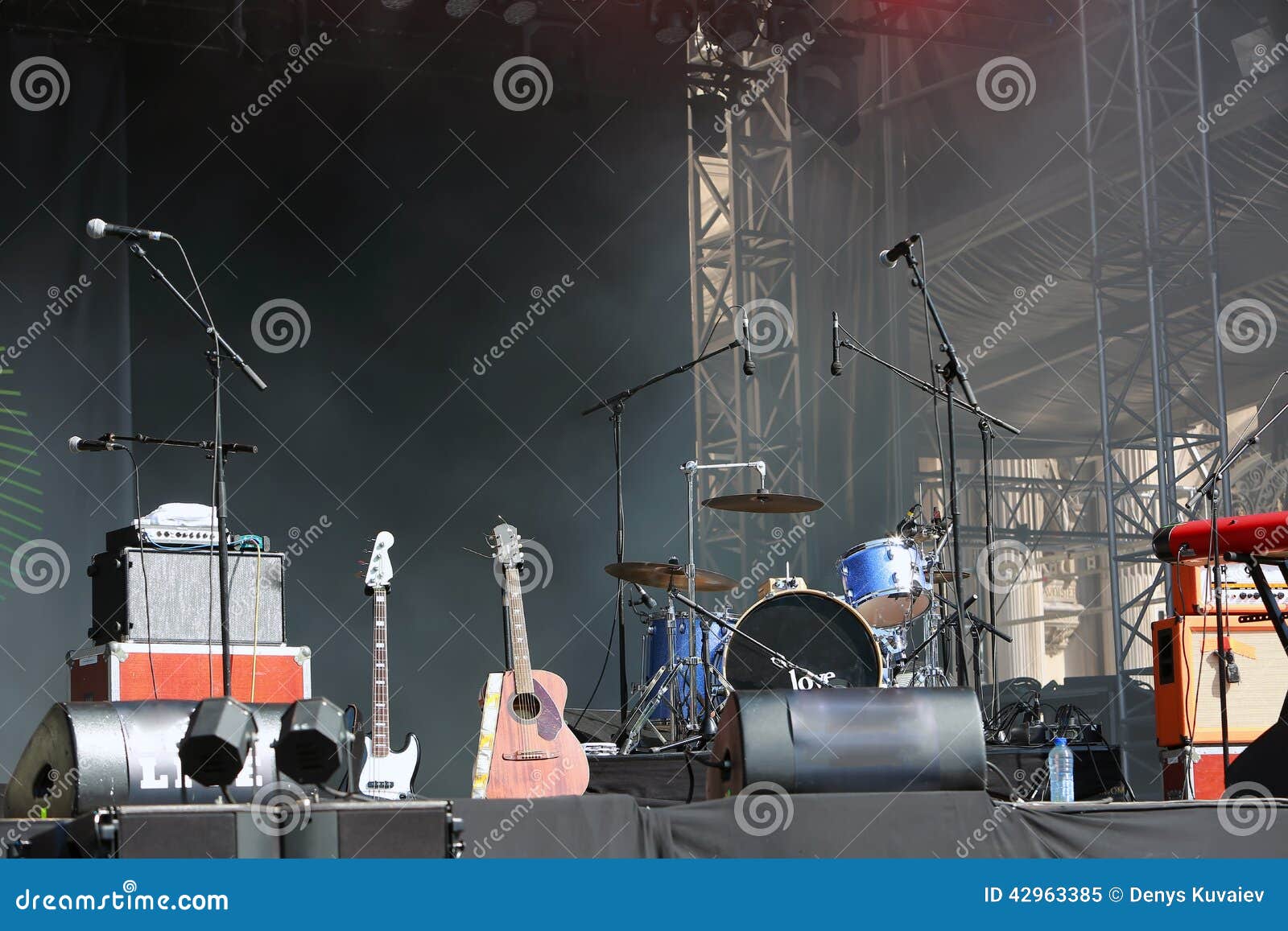 rock band stage setup