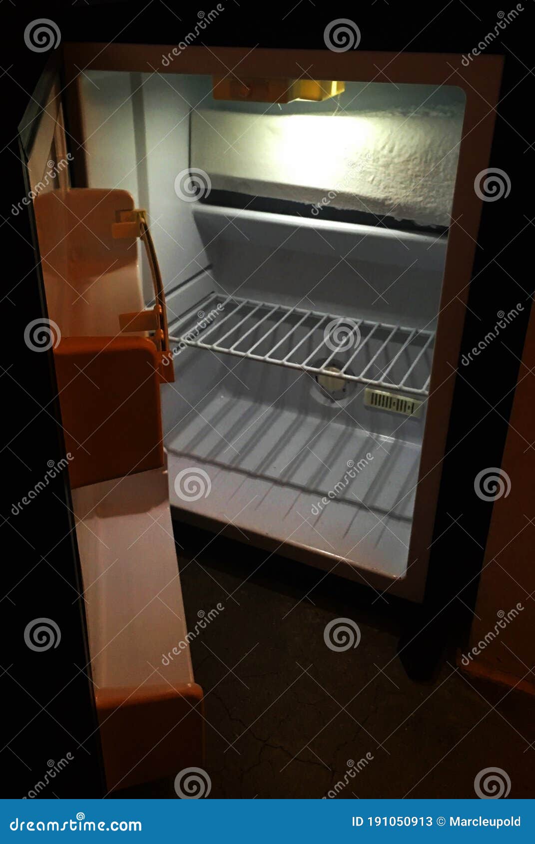 Empty fridge stock image. Image of compartment, poverty - 191050913, image size:1071x1690