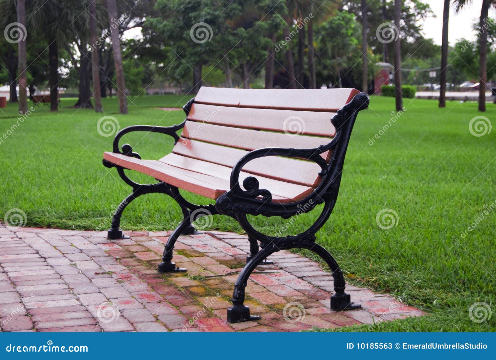 Empty Park Bench Stock Photos - Image: 10185563