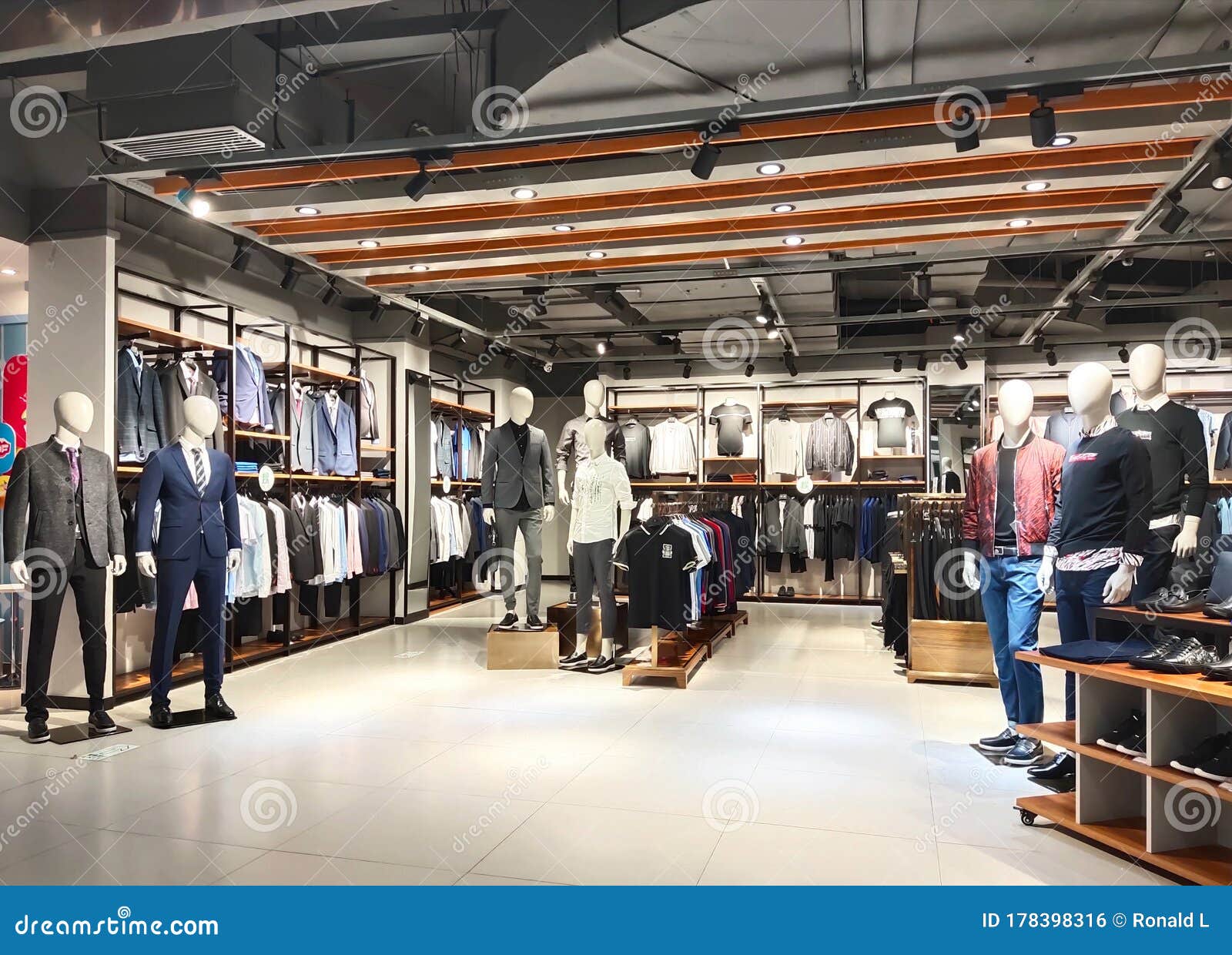 Empty Retail Clothing Store Editorial Photo - Image of coins, covered ...