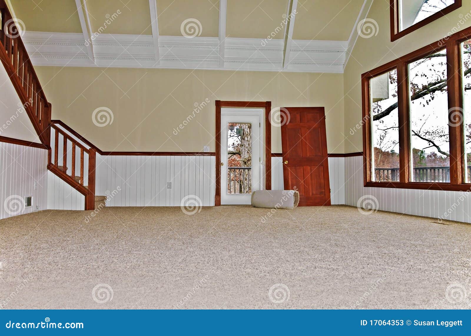 empty room with new carpet