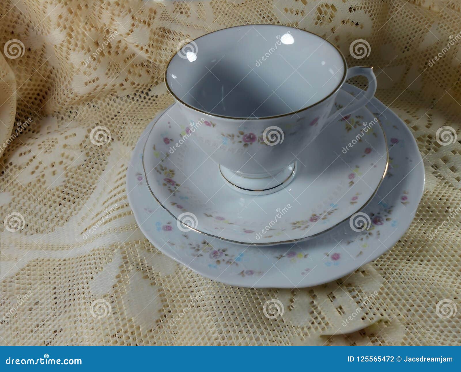 empty white floral breakfast set