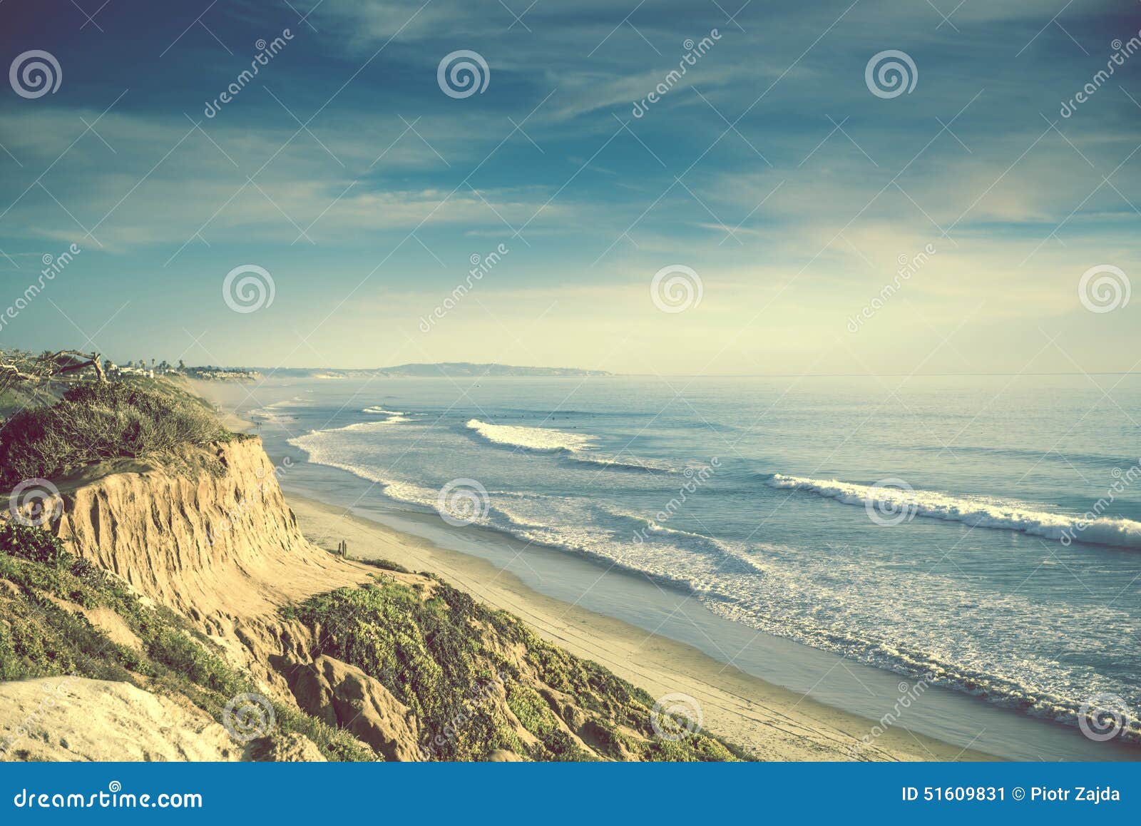 encinitas california ocean shore