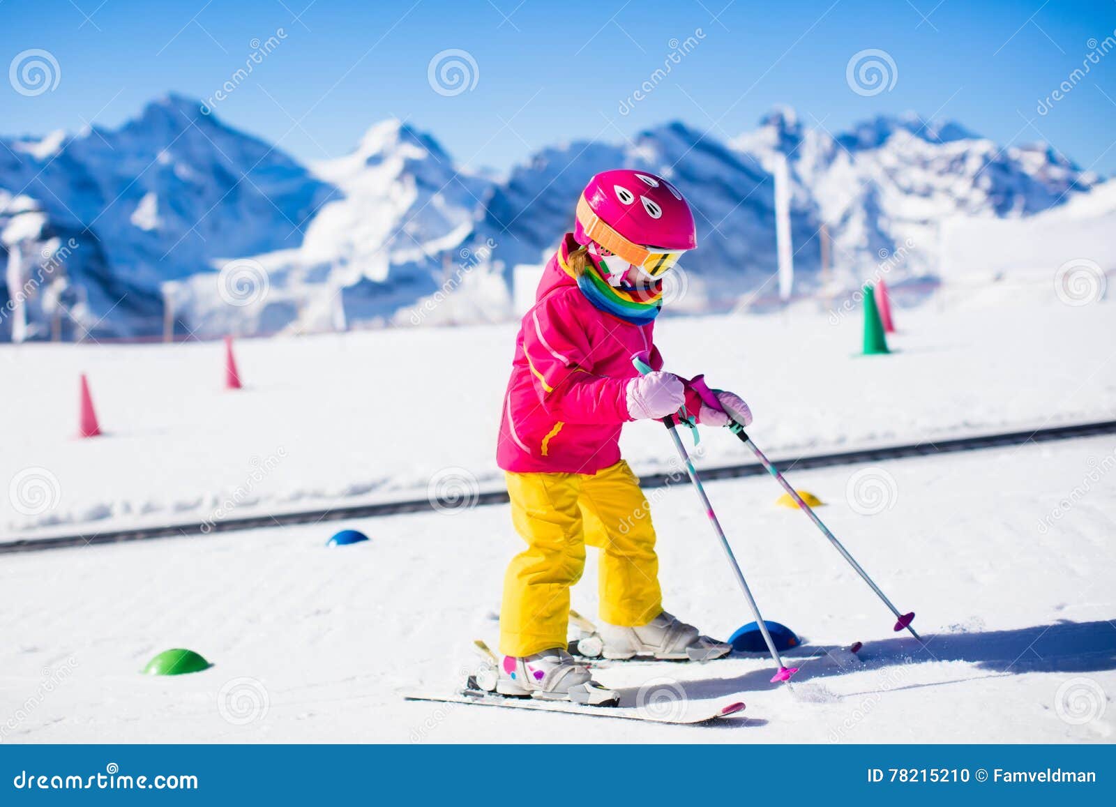 Page 8  Images de Neige Ski Enfant – Téléchargement gratuit sur Freepik