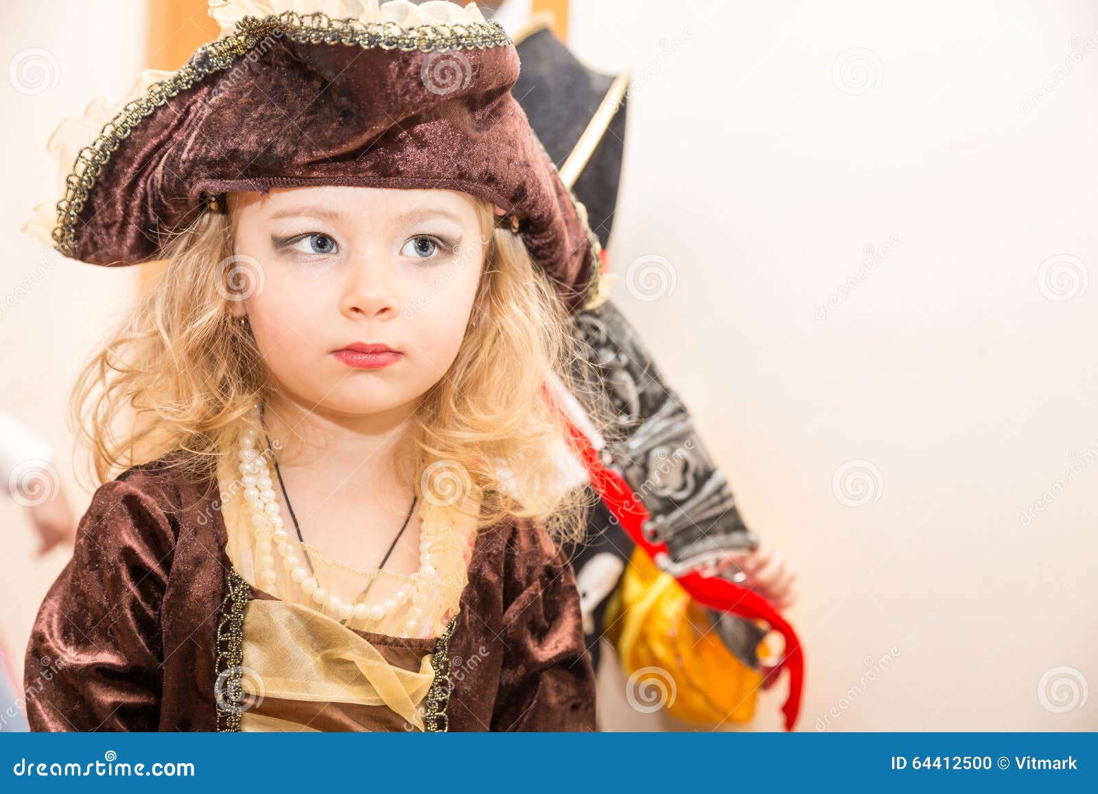 Déguisement roi Pirate enfant carnaval anniversaire Halloween