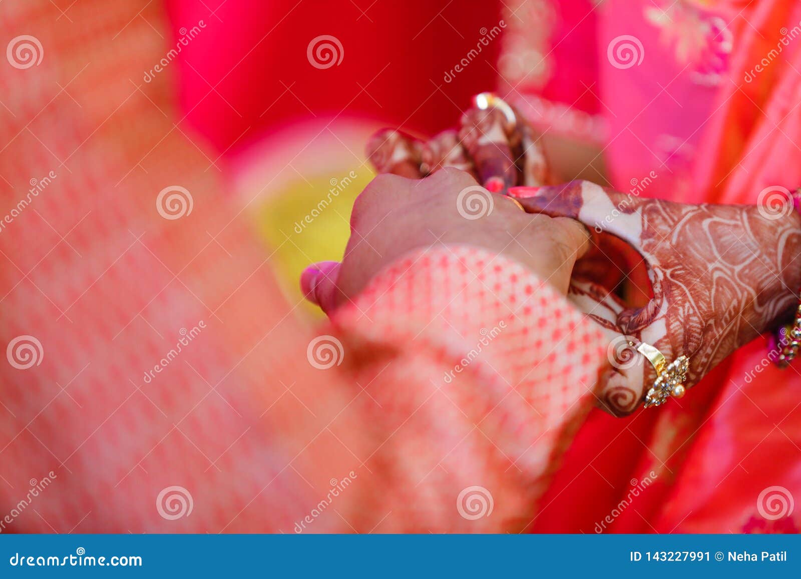Engagement ring in hand stock image. Image of beauty 143227991