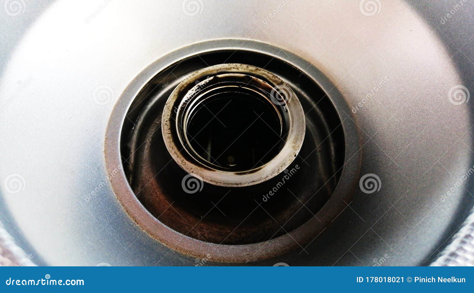 Engine Oil Filler Pipe, Engine Lubrication System Stock Image Image of increase, belt 178018021