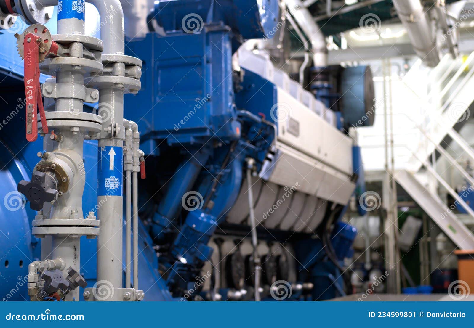 mytologi hektar Legitim Main Engine in Machinery Room on Board Modern Ship Stock Image - Image of  equipment, panel: 234599801