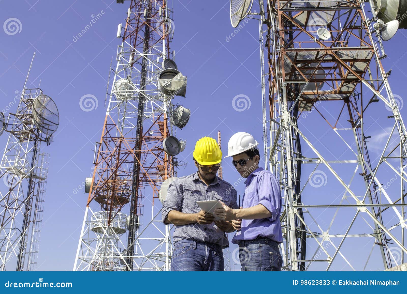 Engineer Communications Check Antenna Stock Image Image of