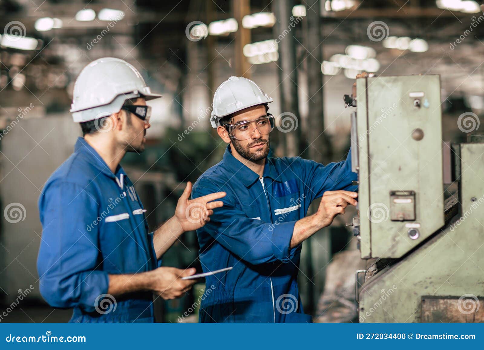 Engineer Supervisor Professional Worker Working Team Together Training