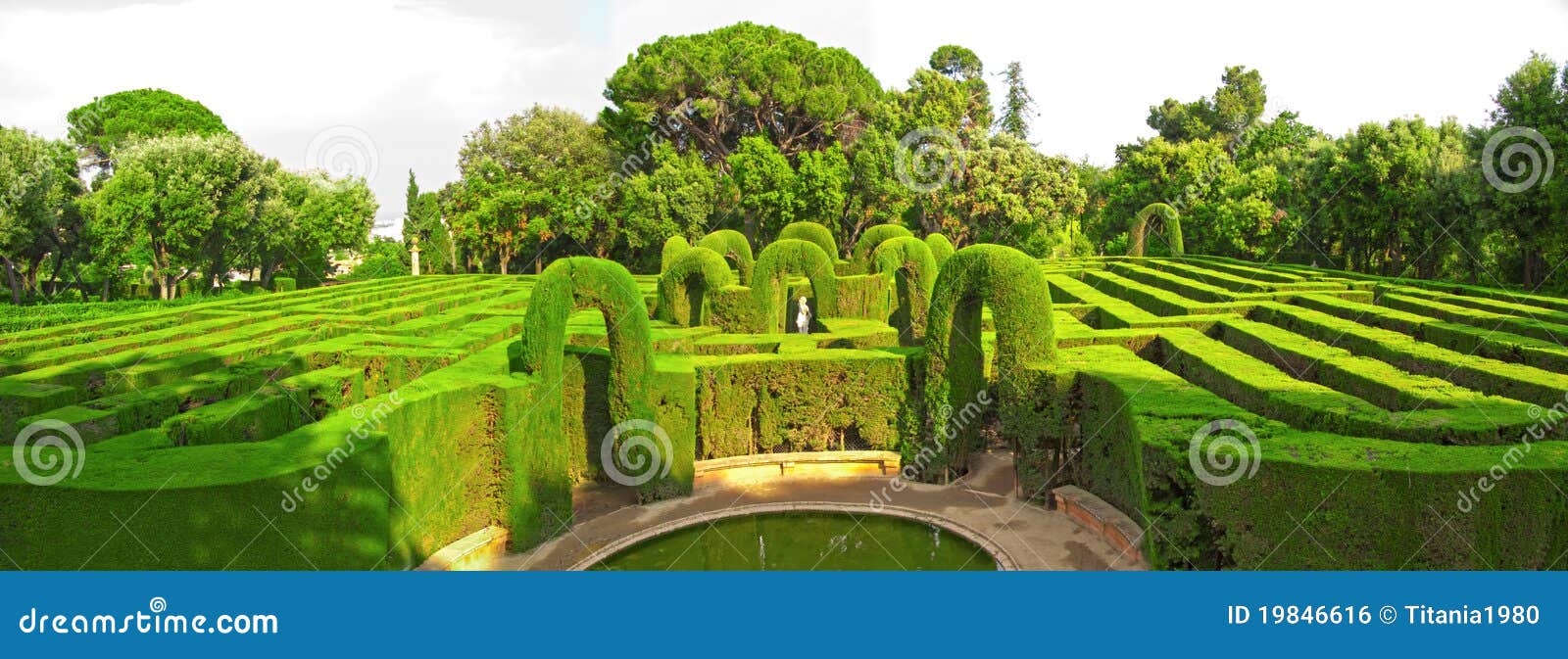 English labyrinth stock photo. Image of decoration, hedge 19846616