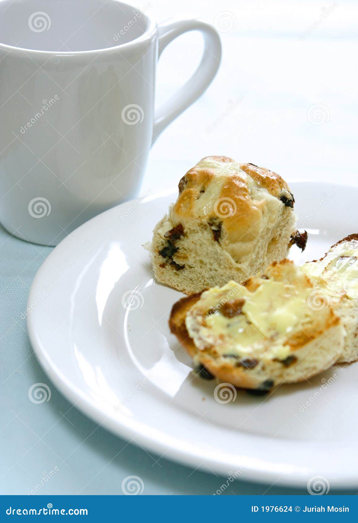 English Toasted Hot Cross Bun Stock Photo Image of cross, muffin 1976624