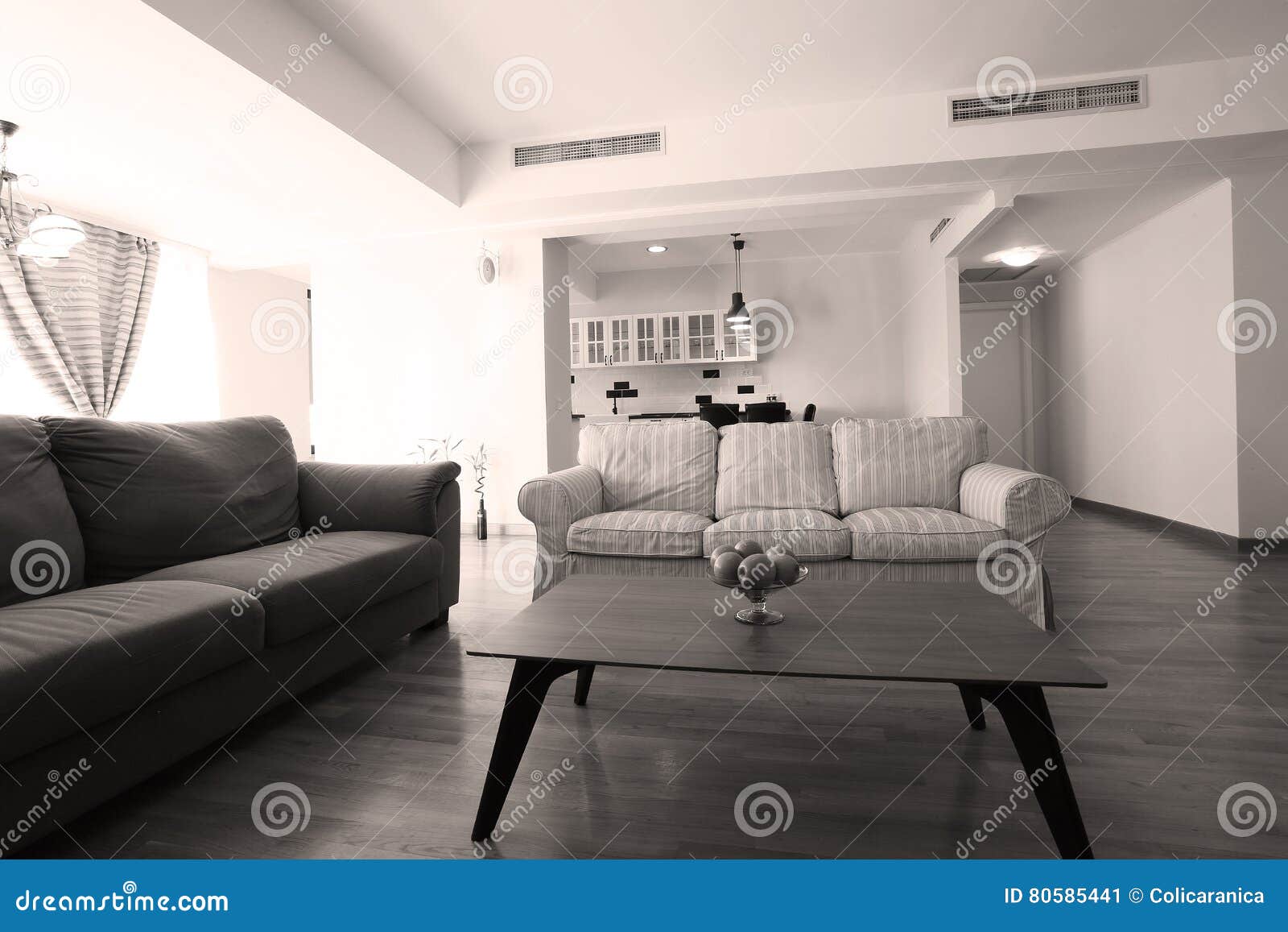 Wohnzimmer Mit Offener Küche Bilder