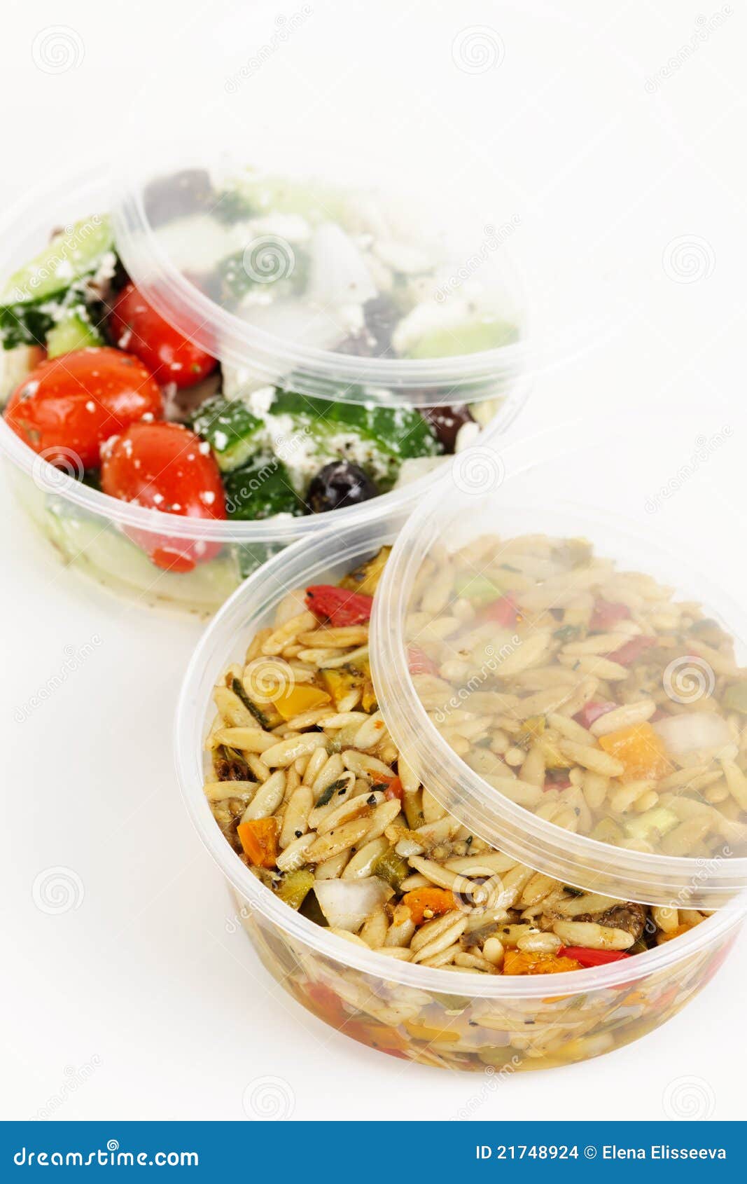 Ensaladas Preparadas En Envases Para Llevar Foto de archivo - Imagen de  sano, tapa: 21748924