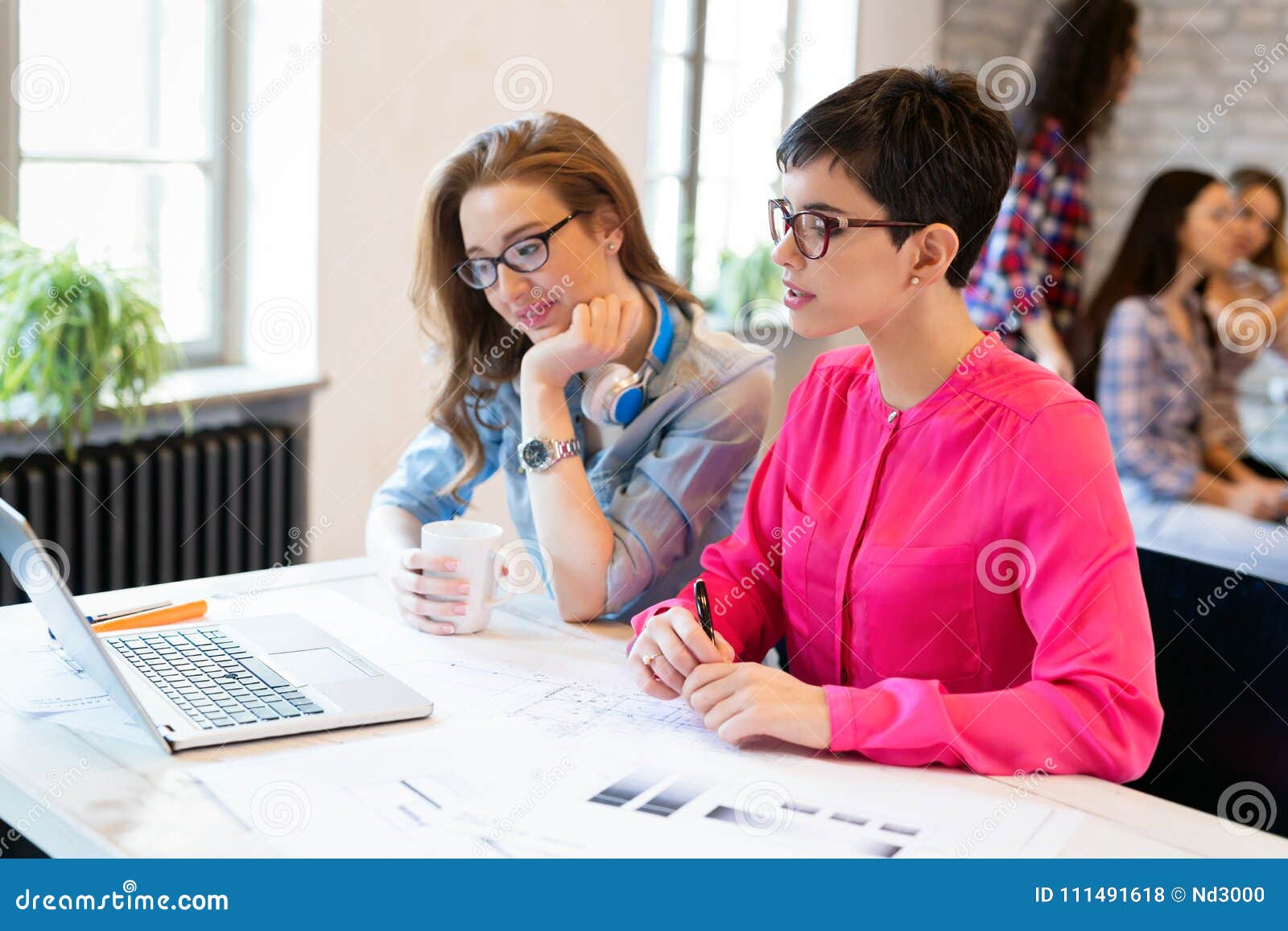 Business People Conference in Modern Meeting Room Stock Photo - Image ...