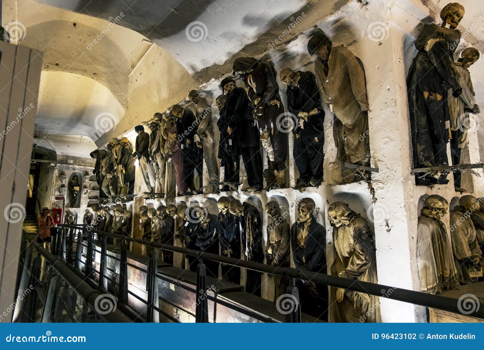 Enterrement Dans Les Catacombes Des Capucins A Palerme Sicily Photographie Editorial Image Du Sicily Catacombes