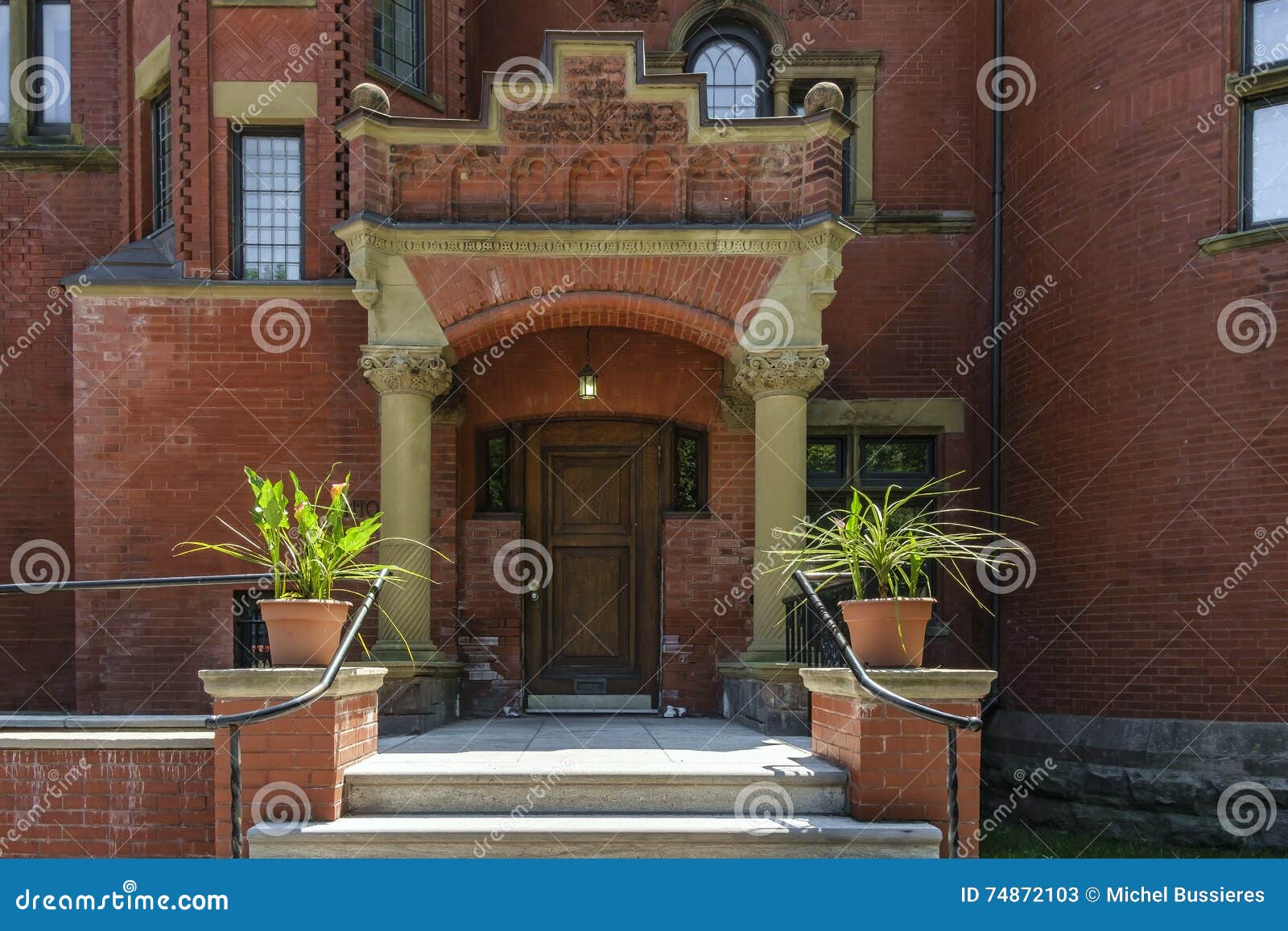 Entrada Principal Da Senhora Meredith House Foto de Stock Editorial Imagem de tijolo