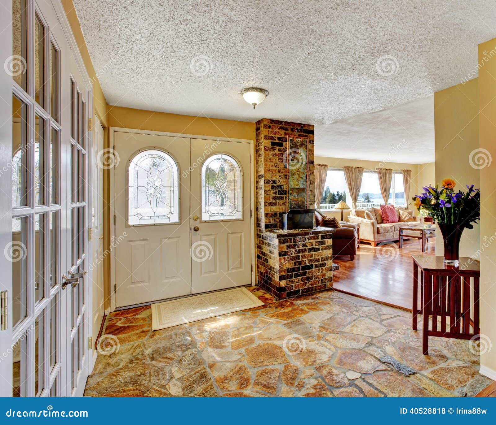 Entrance hallway stock photo. Image of building, ceiling 40528818