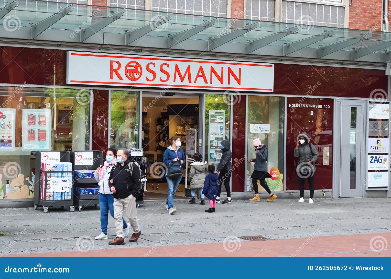 POLAND, BYDGOSZCZ - January 14, 2022: Rossmann Drogeria Parfumeria Cosmetic  Shop. Signage of Germany's second-largest drug store chain Stock Photo