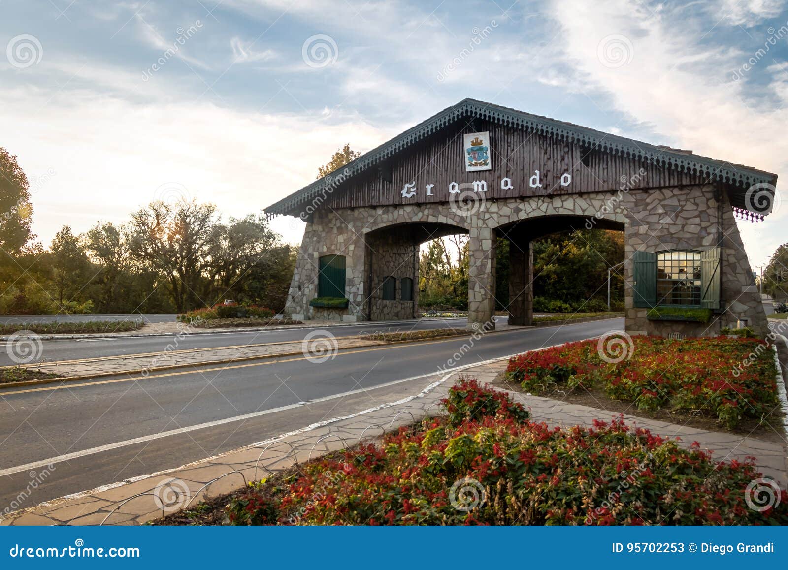 entrance to gramado city & x28;portico& x29; - gramado, rio grande do sul, brazil