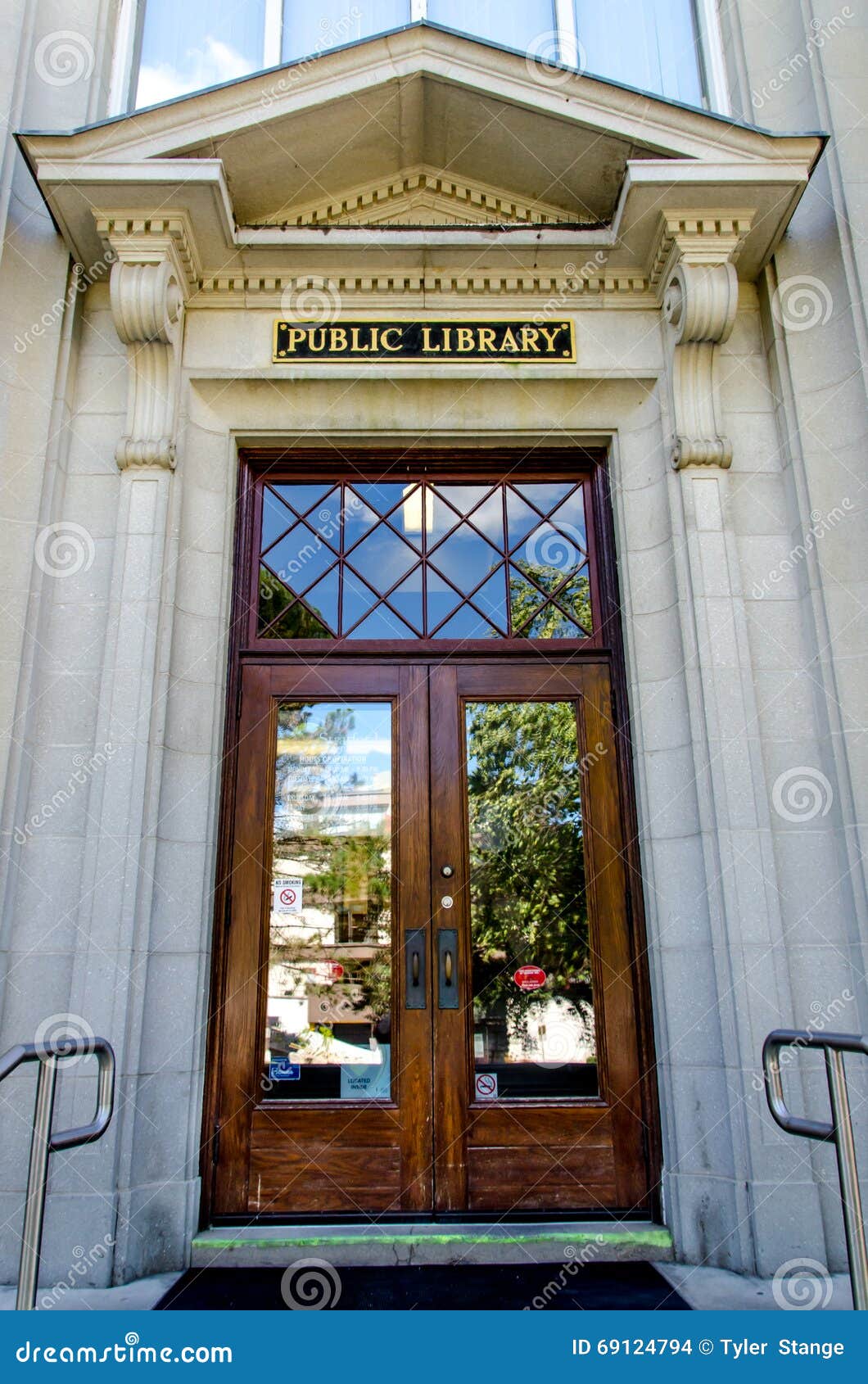 268 Library Doorway Photos Free Royalty Free Stock Photos From Dreamstime