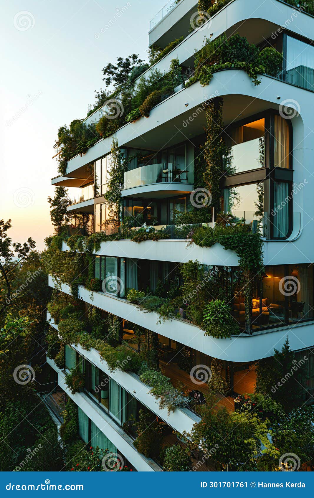 Image showcasing Penthouse Green Architecture Design Ideas - promeai.pro