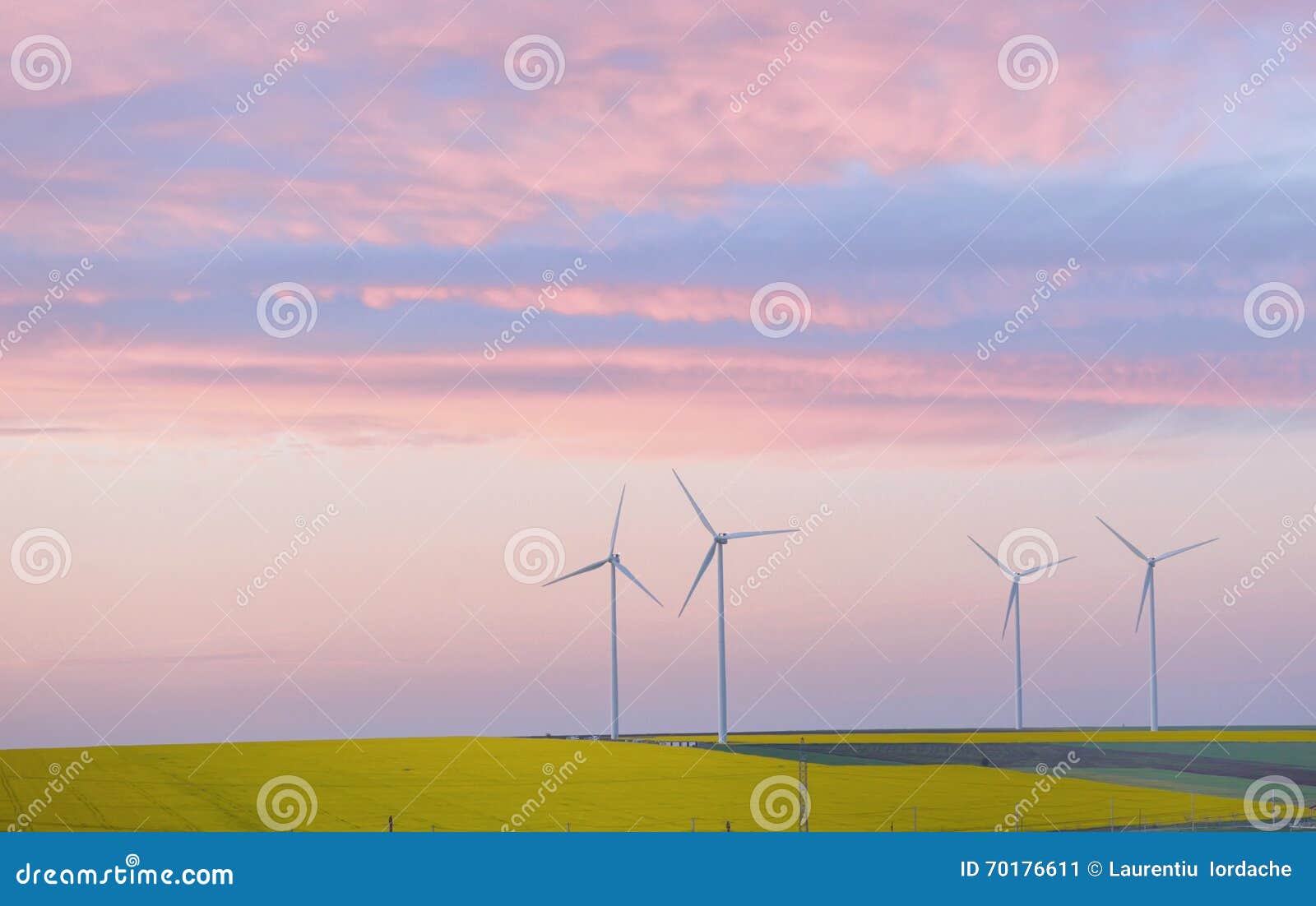 eolian field and wind turbines