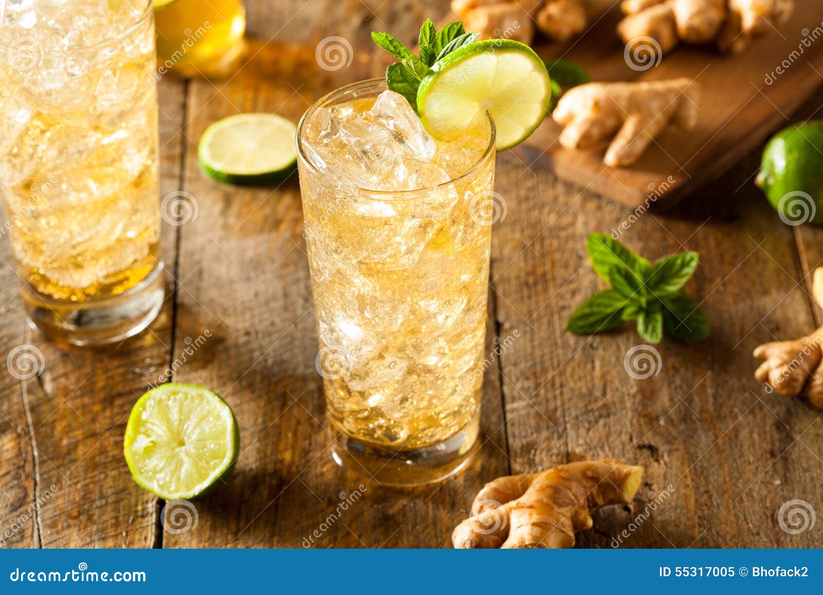 Erneuernder Goldener Ginger Beer Stockbild Bild von getränk, frisch